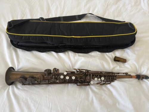Soprano saxophone - soprano,