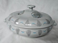 Gorgeous Eric Ravilious Travel pattern Wedgwood terrine and lid (b)