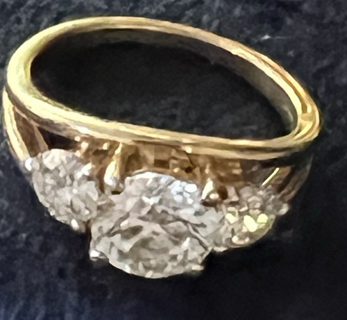Beautiful eye catching ring - eye,