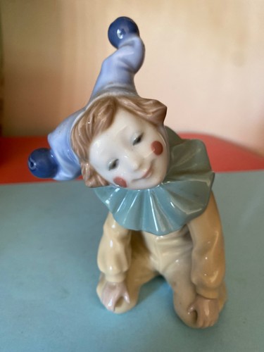 Nao lladro figure jester - nao,