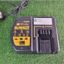 DeWalt DE0246 Battery Charger