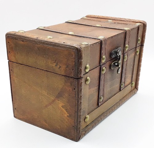 Wooden treasure chest rustic - treasure,