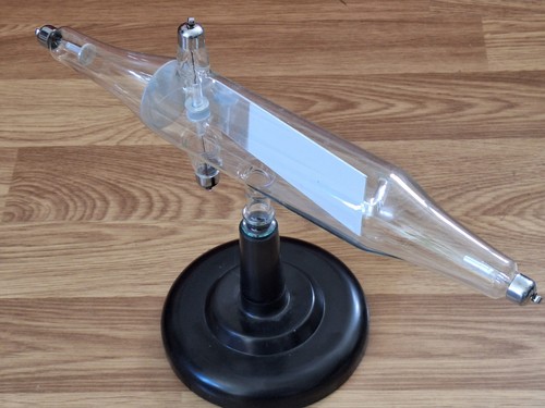 Braunsche cathode ray - , tube