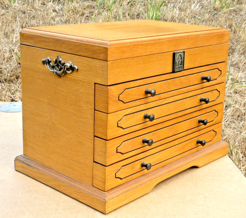 Collectors cabinet solid oak - cabinet,