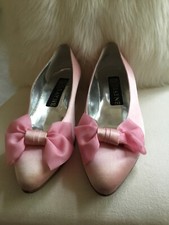 Rayne Vintage Shoes In Light Satin Pink