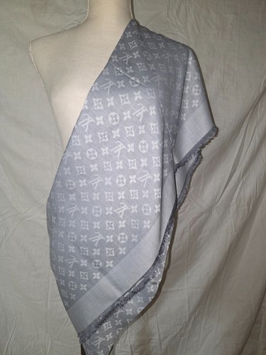 100 authentic louis vuitton - 100%,