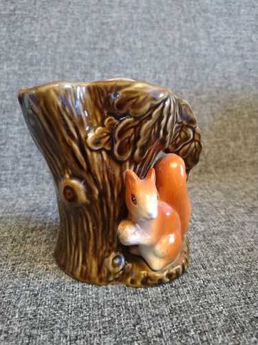 Vintage sylvac squirrel jug - sylvac,