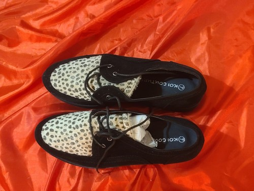 Black lace flat shoes - black,