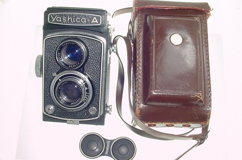 Yashica 120 film - a,