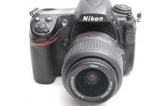 【N Mint】Nikon D300S 12.3MP Digital SLR Camera/DX VR 18-55mm w/Accessories...