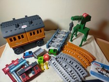 Thomas & Friends 2 in 1 Playset Clarabel Annie Cranky