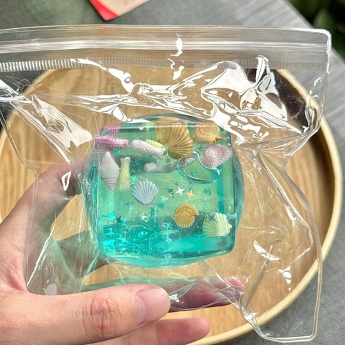 Slow rising squishy toy - rising,