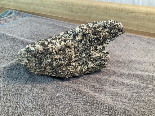 Large vivarium rock - large,