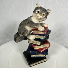 Leonardo Collection 2002 Reading Lesson Cat Kitten On Books Figurine Ornament