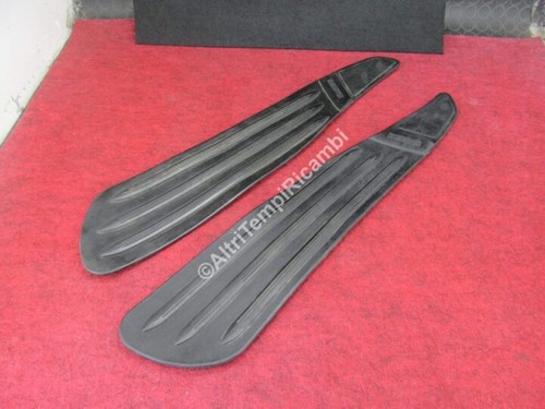 Pair mats footboard - mats,