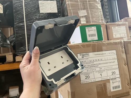 Schneider double unswitched - schneider,