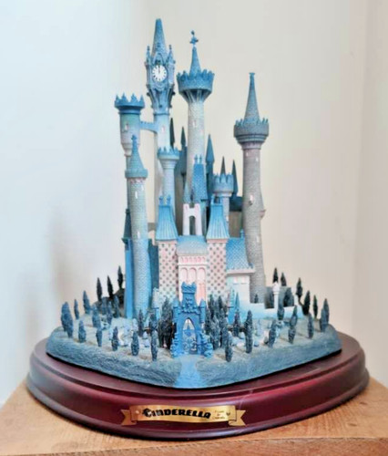 Big disney castle - big,