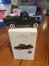 2010 Hallmark Keepsake