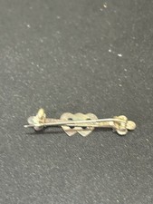 Silver Mizpah interlocking hearts brooch with shamrocks