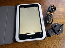 Barnes & Noble BNTV400 Nook HD 7 Tablet + accessories