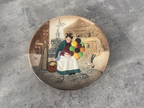 Porcelain decorative plate - porcelain,