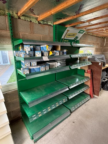 Retail shelving x 1m w - shelving, 2.2m