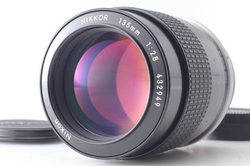 Near mint nikon new nikkor - nikon,