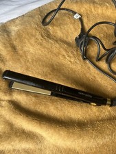 Hair Straightener Andrew Barton