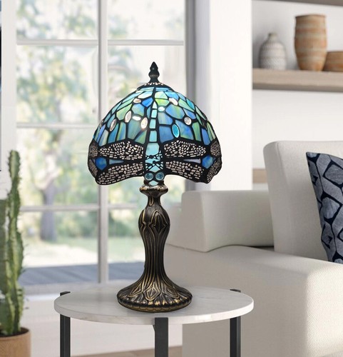Tiffany style table lamp - style,