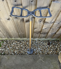 VINTAGE FEATHERWATE ALUMINUM