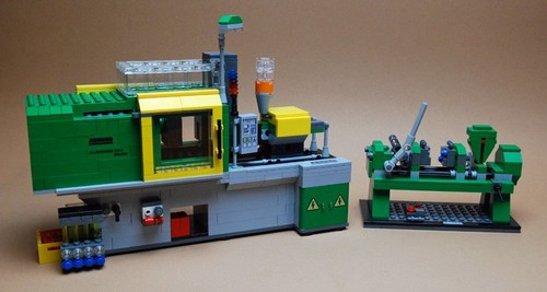 Lego 4000001 moulding machines - lego,