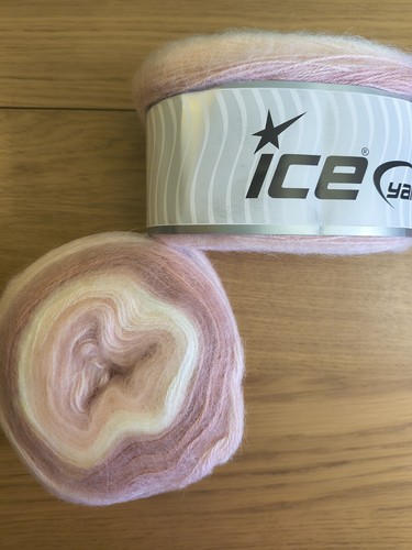 Ice yarns cakes mohair - 🩷,