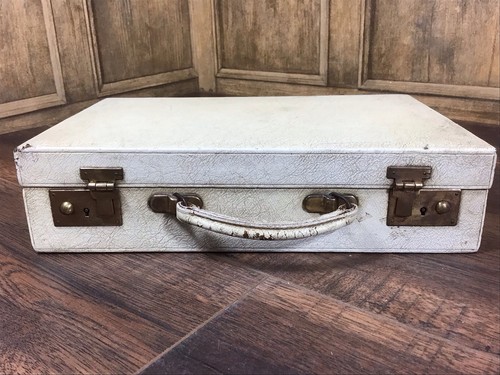 Vintage white leather - vintage,
