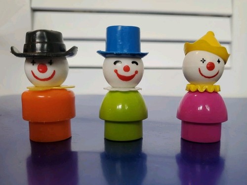 Vtg fisher price little people - price,