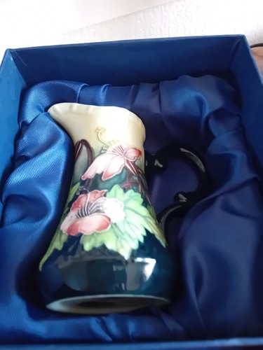 Old tupton ware jug - old, 5x3