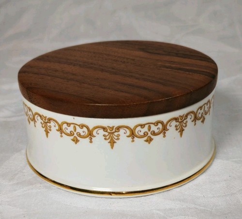Crown staffordshire bone china - crown,