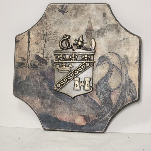 Royal family crest - royal,