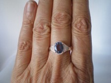 Colour change Fluorite ring, 2.2 carats, size P/Q, 2.4 grams 925 Sterling Silver