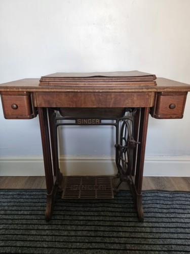 Antique singer sewing - singer,