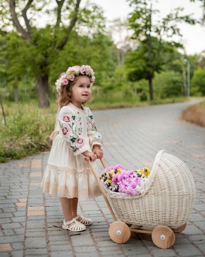 Handmade flower girl wagon