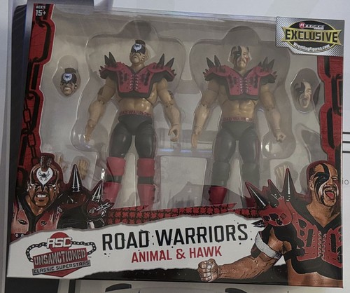 The road warriors ringside - road,