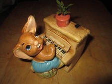 PENDELFIN PIANO PLAYER AND