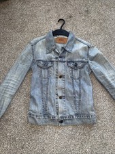 Levi Jacket Lightweight Women’s Small