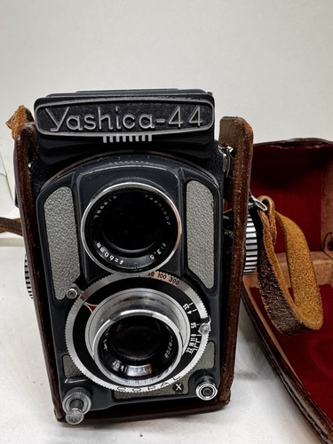 Yashica 127 film tlr camera - film,