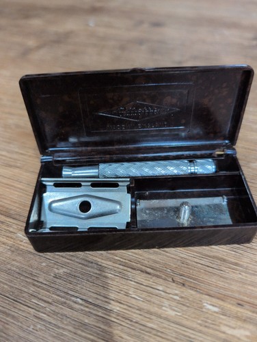 Vintage gillette safety razor - vintage,