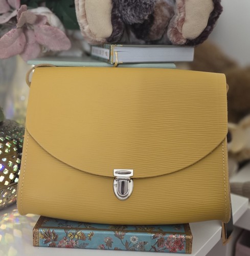 Cambridge satchel company - cambridge,
