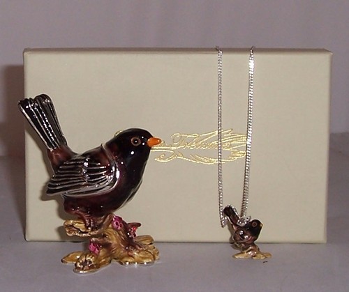 Hidden treasures blackbird - hidden,