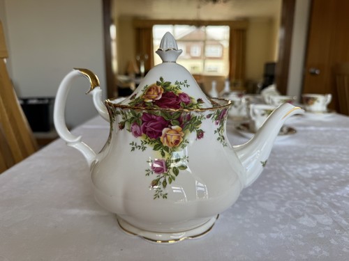 Large royal albert old - albert,