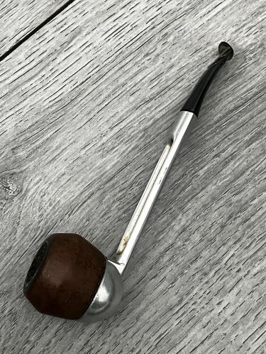 Vintage falcon smoking - falcon, pipe