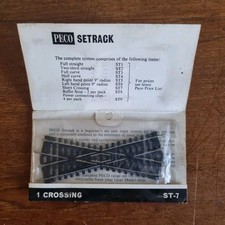 Peco ST-7 Crossing N Gauge Track Section 